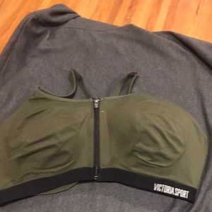 Victoria Sport bra